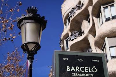Cómo Barcelona ahorró €50,000 con un software personalizado