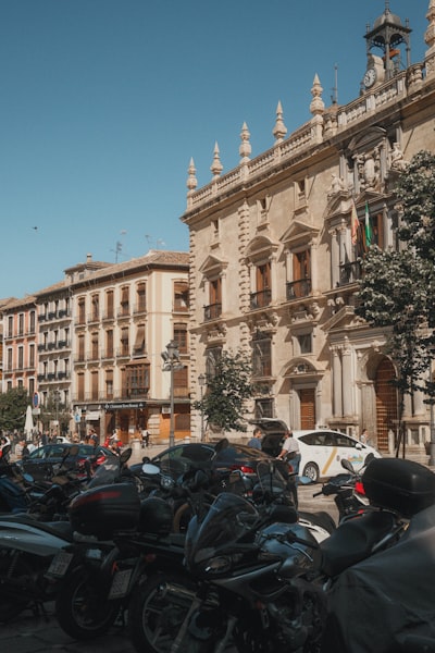 IA copiloto para optimizar operaciones internas en Granada