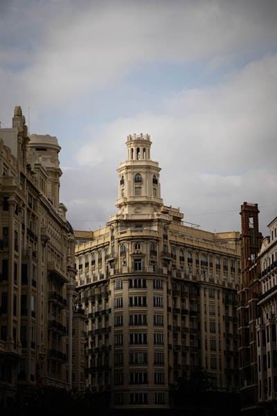 ¿Por qué las empresas manufactureras en Madrid prefieren la aplicación web para la gestión?