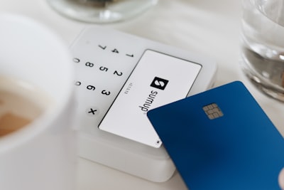 ¿Es la conciliación automatizada de tarjetas adecuada para startups y grandes empresas?