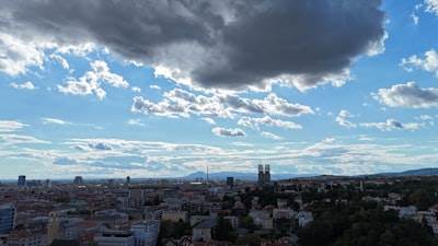 ¿Por qué las empresas necesitan consultores de aplicaciones en Madrid para soluciones en la nube en 2024?