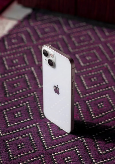Apple iPhone brilla en India mientras mercado se estabiliza