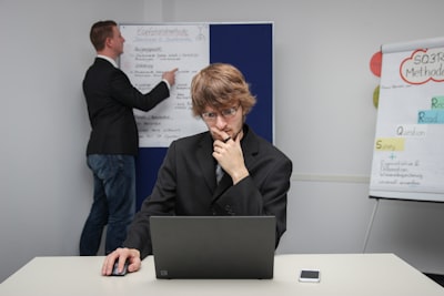 ¿Es necesario rediseñar procesos al contratar un trabajador de agencia?