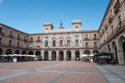 Mejores empresas de servicios de n8n en Figueres