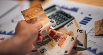 Costo de construir portal para franquiciados con auditorías en Málaga 2026