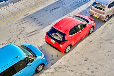 El hatchback japonés que sigue reinando en ahorro de combustible frente a otros híbridos