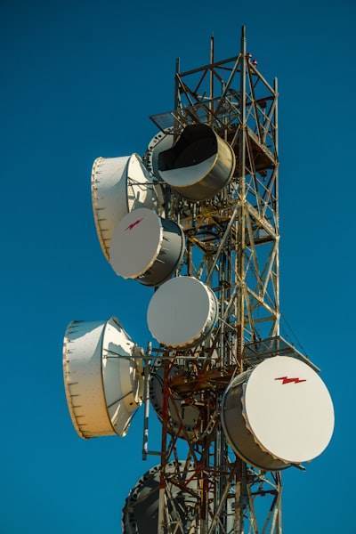 Integración de software personalizado en CRM de telecomunicaciones
