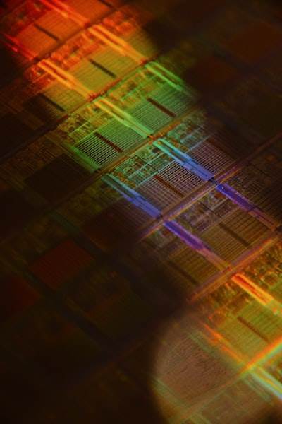 Optimización de microestructura para transistores flexibles