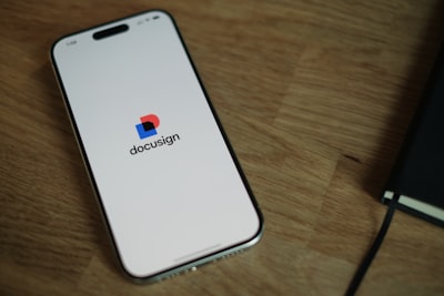 Automatiza acuerdos en Slack con DocuSign IAM