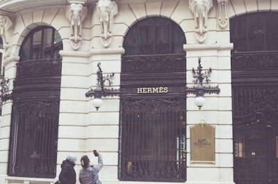 ¿Cansado de cuidar a tu Agente Hermes? Ahora lo alojo para ti