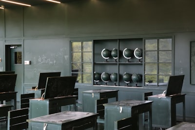 Dónde encontrar software de gestión de centros de tutoría