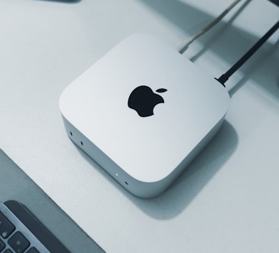GMKtek M8: mini PC ideal para oficina y gaming ligero