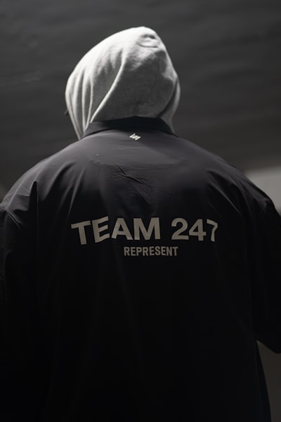 ¿Qué hace al Trabajador Agente 24/7 diferente?