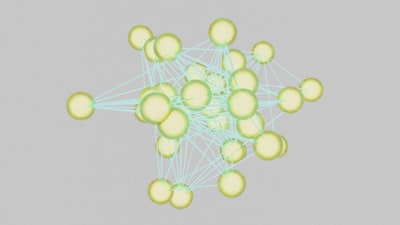 Encuentra múltiples soluciones de clustering óptimas automáticamente