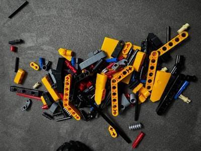 From AI Chaos to Contextual Engineering: Lessons in Building Packmind OSS