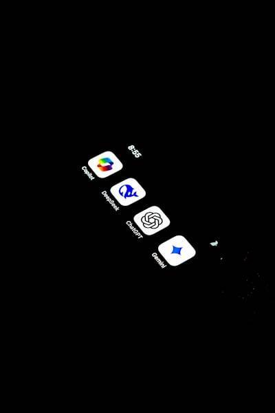 Google vs AWS: La batalla entre Gemini y Kiro