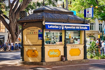 Las 30 mejores empresas para estudiantes con pagos en Madrid 2026