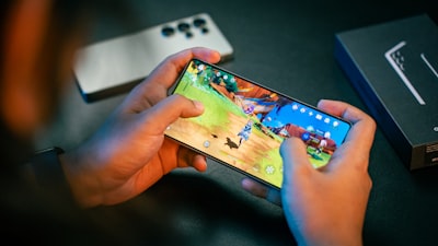 Nuevos modelos y ecosistema NeoVerse marcan el futuro del gaming móvil