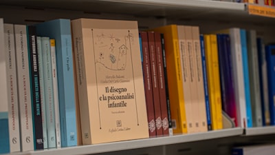 Diagnóstico y corrección de la deriva silenciosa en bibliotecas de habilidades de LLM