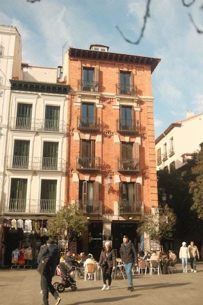 Encuentra n8n en Alcalá de Guadaíra