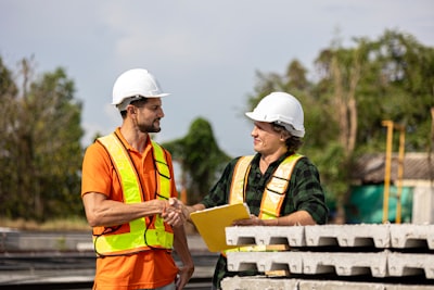 Las 15 mejores empresas en Sevilla para automatizar informes de proyectos de construcción