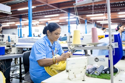 ¿Cómo benefician los servicios de desarrollo de productos a las startups?