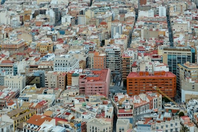 Reemplazo de Carpetas Compartidas por Base de Conocimientos en Alicante