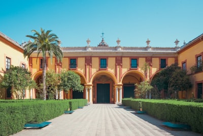 Automatización de servicios de inscripción en Sevilla