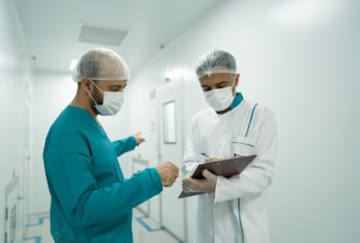 Desaprender jerarquías para IA médica
