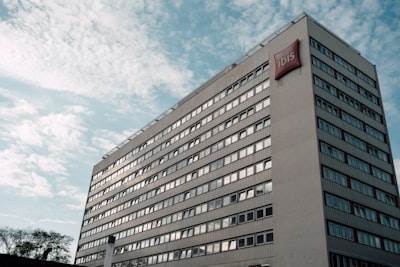 Servicios de inteligencia empresarial en Santander