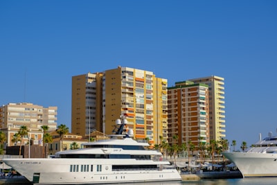 Top 10 empresas para crear GPT personalizado en Málaga