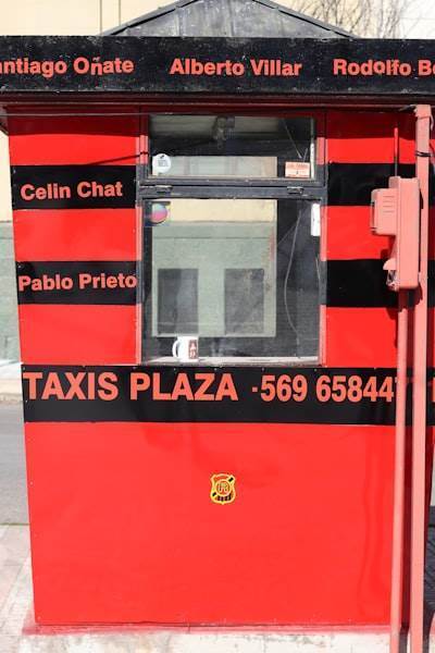 Servicios de inteligencia artificial por teléfono en Zaragoza