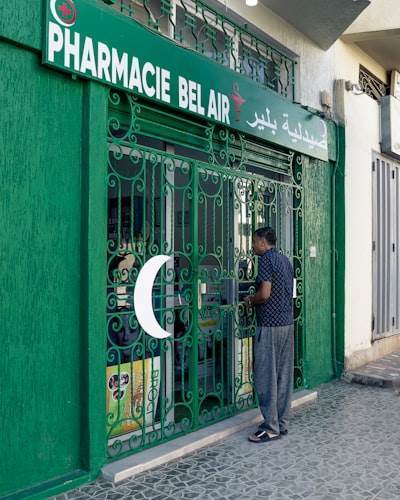 Cómo las tiendas en línea mejoran la eficiencia farmacéutica