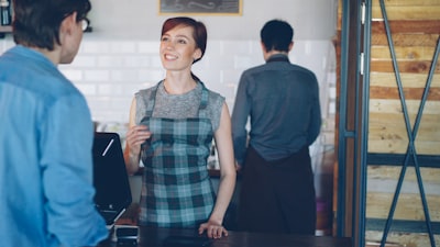 Casos de uso para automatizar servicio al cliente.