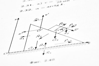 Optimización Diferencialmente Privada Usando Momentum Ortogonalizado por Matrices