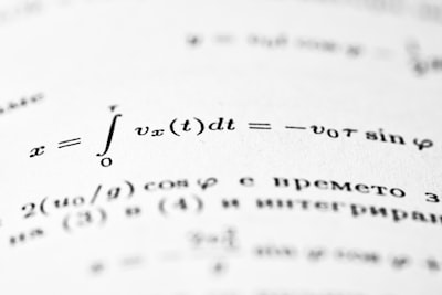 Beneficios de escala para el rendimiento de modelos de lenguaje grande