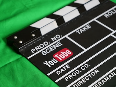 Socio verificado en producción de videos de marketing de IA