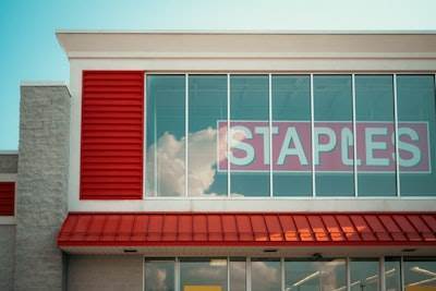 Implementación personalizada de tienda en línea para bienes raíces