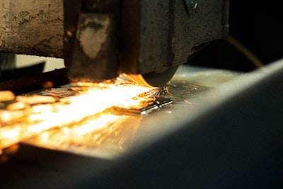 Todo sobre estampado: procesos, materiales y aplicaciones industriales