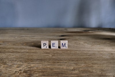 pnpm vs npm vs Yarn 2026: ¿El mejor gestor de paquetes de Node.js?
