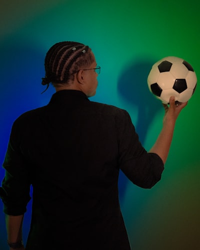 Pronóstico del tiempo hasta la lesión en el fútbol femenino de élite: Un enfoque de supervivencia DeepHit.
