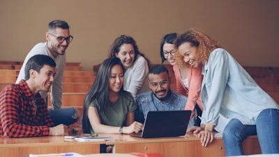 Proveedores líderes de intranet con OKRs en Zaragoza 2026