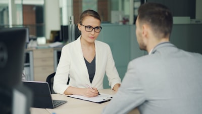 Automatización de programación de entrevistas en la estrategia digital.