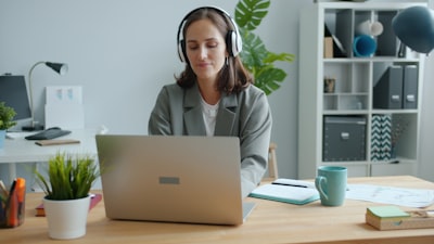 Cómo automatizar la reactivación de clientes inactivos para mayor sostenibilidad en el trabajo remoto.