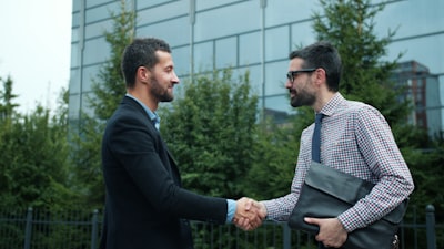 Entrenador de negociación de tarifas freelance - IA salarial