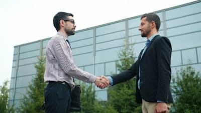 ¿Por qué contratar una empresa de servicios de software empresarial profesional?