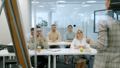 Cómo hacer el trabajo remoto más sostenible con una agencia.