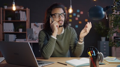 Asistente de voz personalizado para empresas