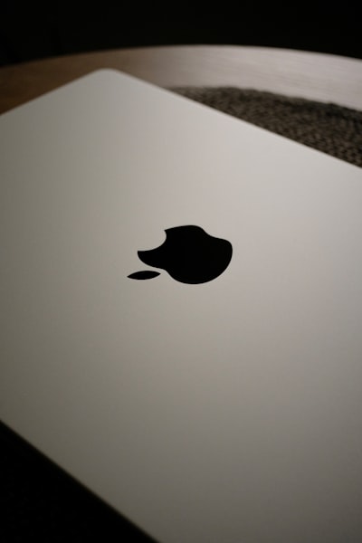 Apple to Stop Supporting Intel-based Mac Apps Next Year
