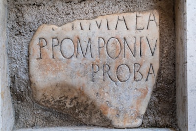 Estudio confirma ritual romano de vino en Pompeya